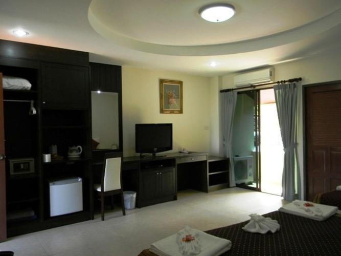 Hill Side Patong Hotel Quarto foto