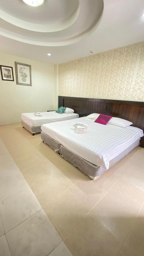 Hill Side Patong Hotel Exterior foto