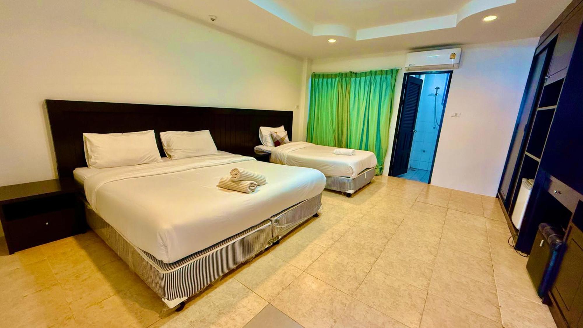 Hill Side Patong Hotel Exterior foto